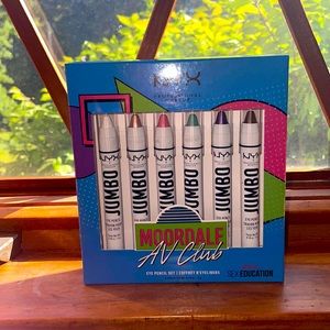 ❤️NEW IN BOX NYX JUMBO EYE PENCIL SET 6 AMAZING COLORS !!!!